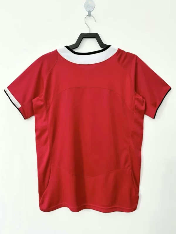 Manchester United 2005-06 Home Retro Jersey - Image 2