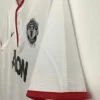Manchester United 2013-14 Away White Retro Jersey - Image 4