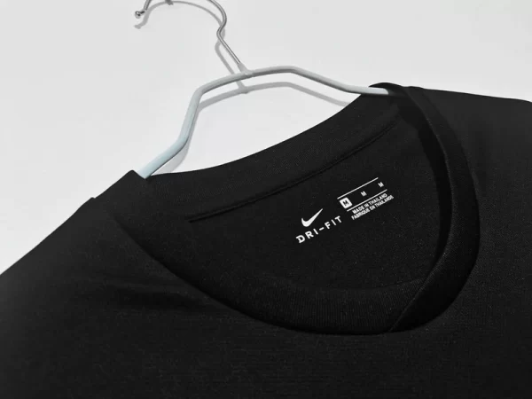 Paris Saint-Germain 2020-21 Black Retro Training Jersey - Image 5