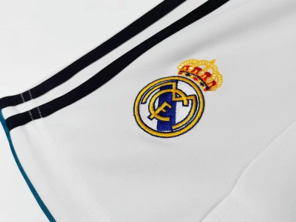 Real Madrid 2012-13 Home Pants Retro Edition - Image 5