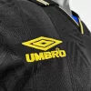 Manchester United 1993-94 Black Retro Jersey - Image 7