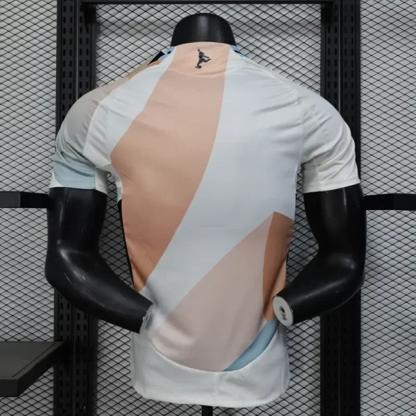 Spain 2025-26 Training Jersey Player Version - Image 2