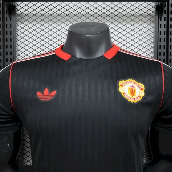 Manchester United 2025-26 Special Edition Jersey Player Version - Image 3