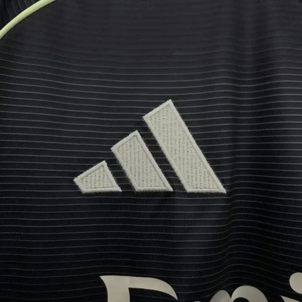 Real Madrid 2025-26 Away Jersey Fan Version - Image 4