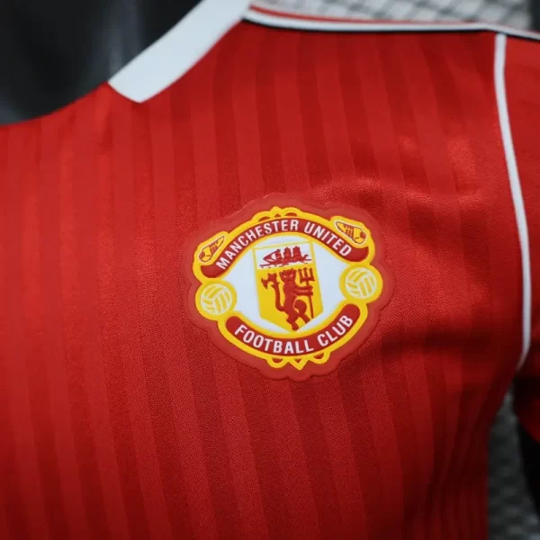 Manchester United 2025-26 Co-Branded Jersey Player Version 5 - Image 4