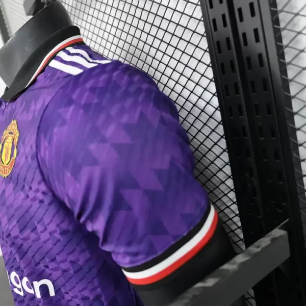 Manchester United 2025-26 Special Edition Jersey Player Version 1 - Image 4