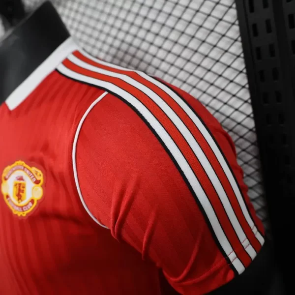 Manchester United 2025-26 Co-Branded Jersey Player Version 5 - Image 8