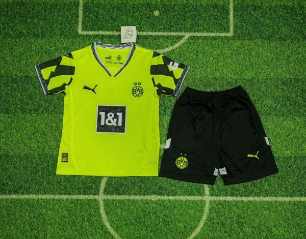 Dortmund 2025-26 Special Edition Kids Kit 2
