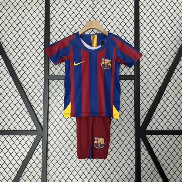 Barcelona 2005-06 Home Retro Kids Kit