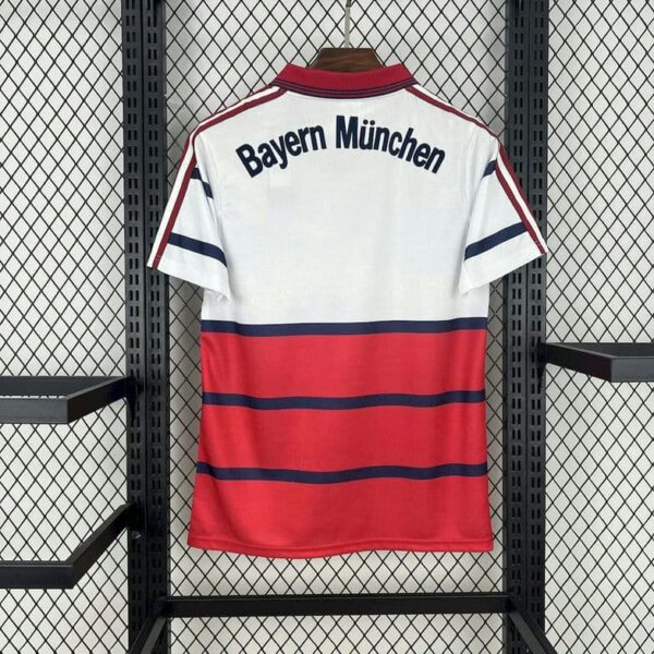 Bayern Munich 1998-00 Home Retro Jersey - Image 2