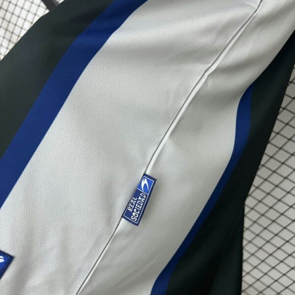 Real Sociedad 2000-02 Away Retro Jersey - Image 3