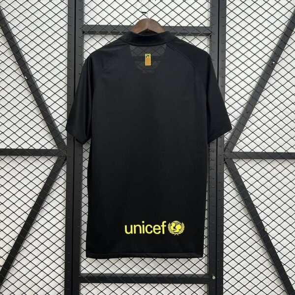 Barcelona 2011-12 Away Retro Jersey - Image 2