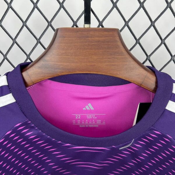 Real Madrid 2025-26 Purple Goalkeeper Kids Kit - Image 3