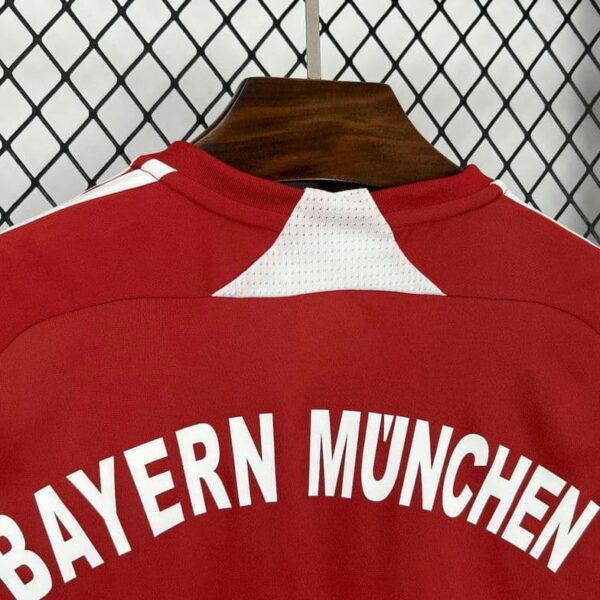 Bayern Munich 2007-08 Home Retro Jersey - Image 3