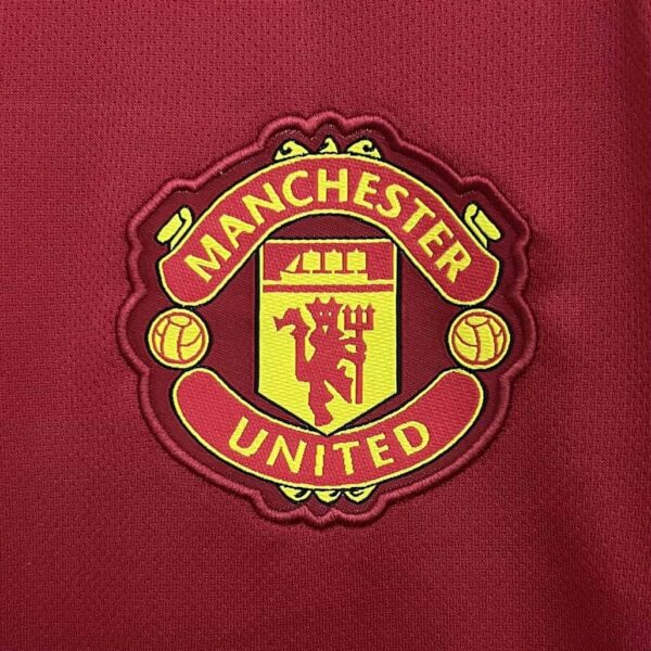 Manchester United 2025-26 Home Jersey Fan Version - Image 3