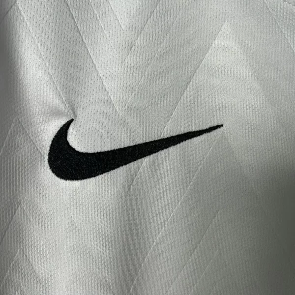 Uruguay 2025-26 Away Jersey Fan Version - Image 3