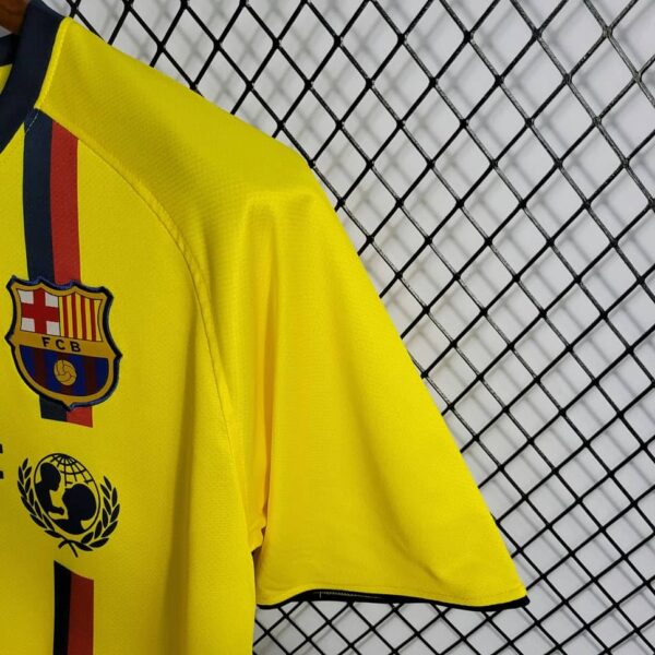 Barcelona 2008-09 Away Retro Jersey - Image 3
