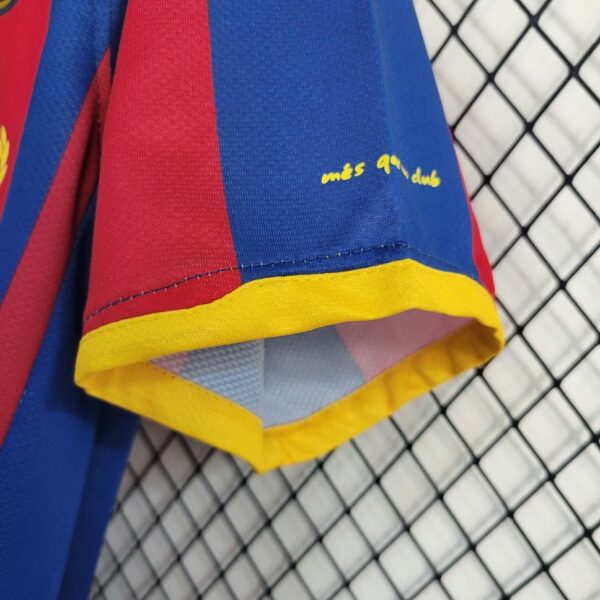 Barcelona 2010-11 Home Retro Jersey - Image 3
