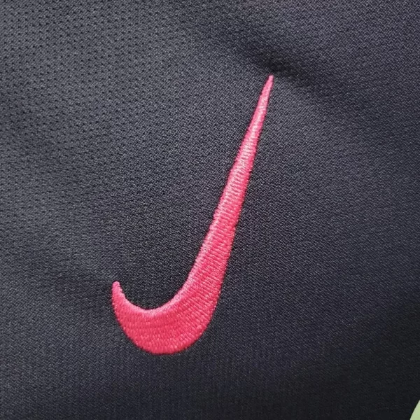 Barcelona 2016-17 Away Retro Jersey - Image 4