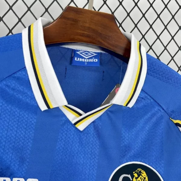 Chelsea 1997-99 Home Retro Jersey - Image 4