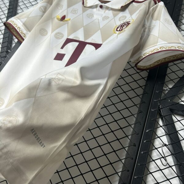 Bayern Munich 2025-26 Special Edition Jersey Fan Version 2 - Image 4