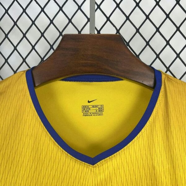Inter Milan 2002-03 Third Retro Jersey - Image 4