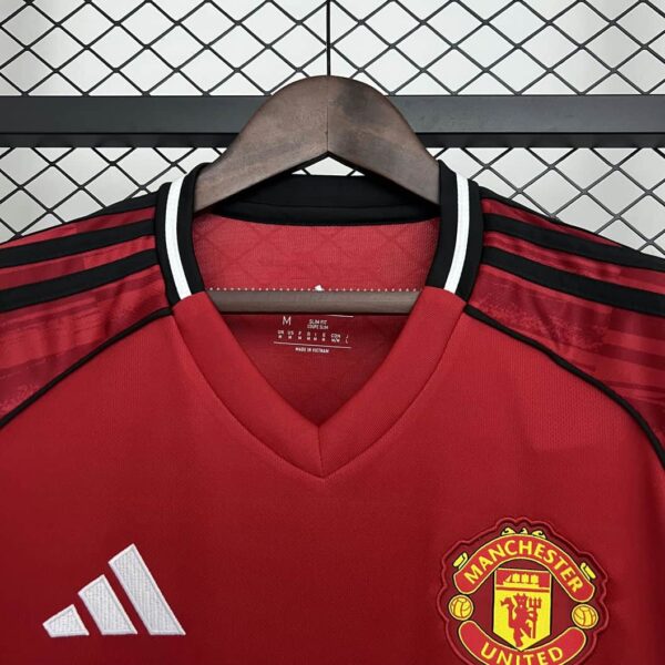 Manchester United 2025-26 Home Jersey Fan Version - Image 4