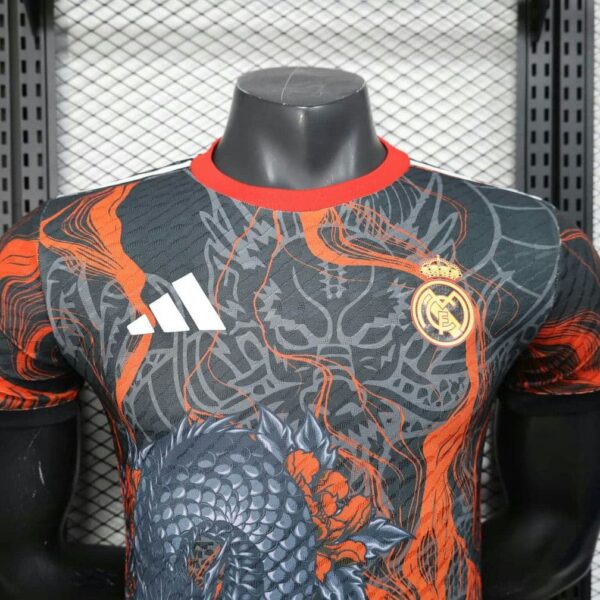 Real Madrid 2025-26 Flame Dragon Special Edition Jersey Player Version - Image 4