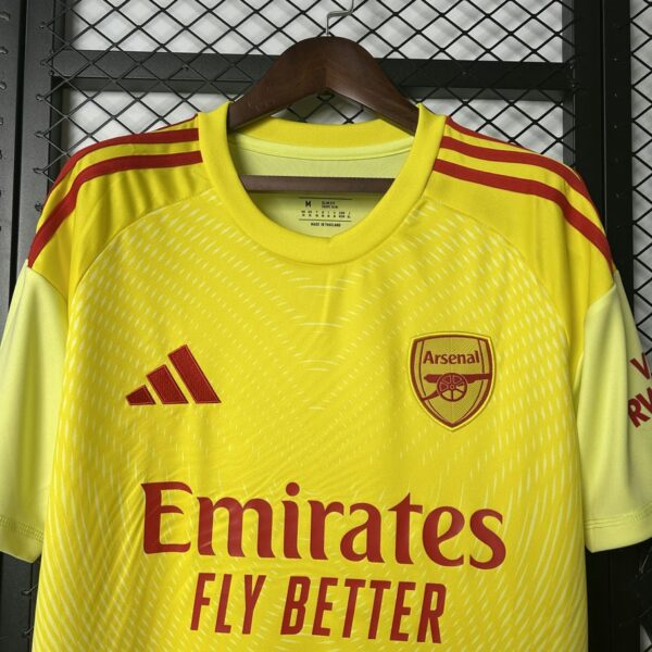Arsenal 2025-26 Goalkeeper Jersey Fan Version - Image 4