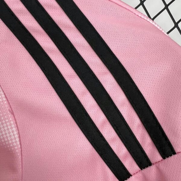 Real Madrid 2024-25 Pink Special Edition Jersey Fan Version 1 - Image 3