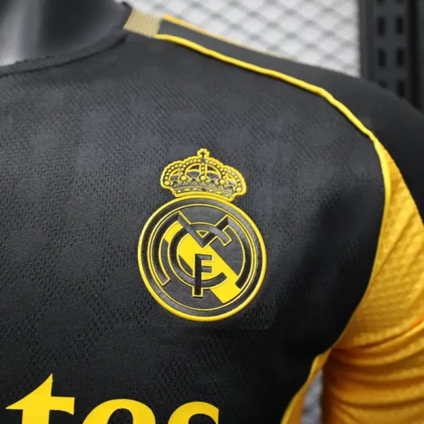 Real Madrid 2025-26 Special Edition Jersey Player Version 1 - Image 4