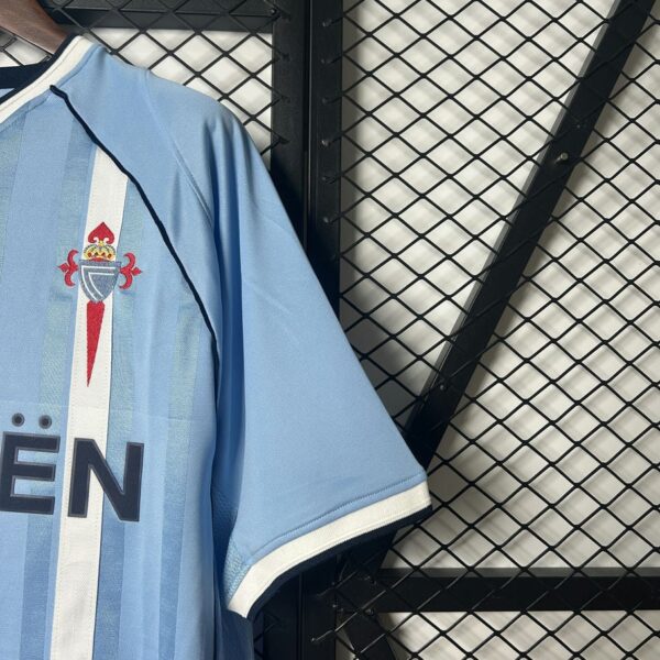 Celta 2001-02 Home Retro Jersey - Image 4