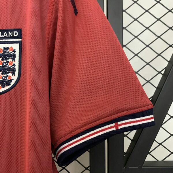 England 2002 Away Retro Jersey - Image 5