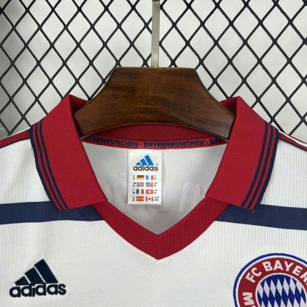 Bayern Munich 1998-00 Home Retro Jersey - Image 5