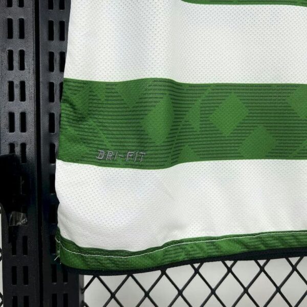 Celtic 2010-12 Home Retro Jersey - Image 5