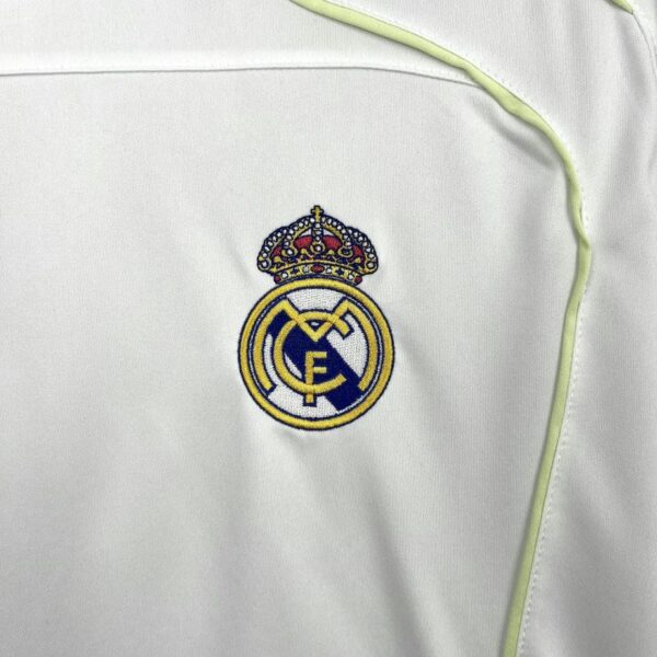 Real Madrid 2025-26 Leisure Special Edition Jersey - Image 5