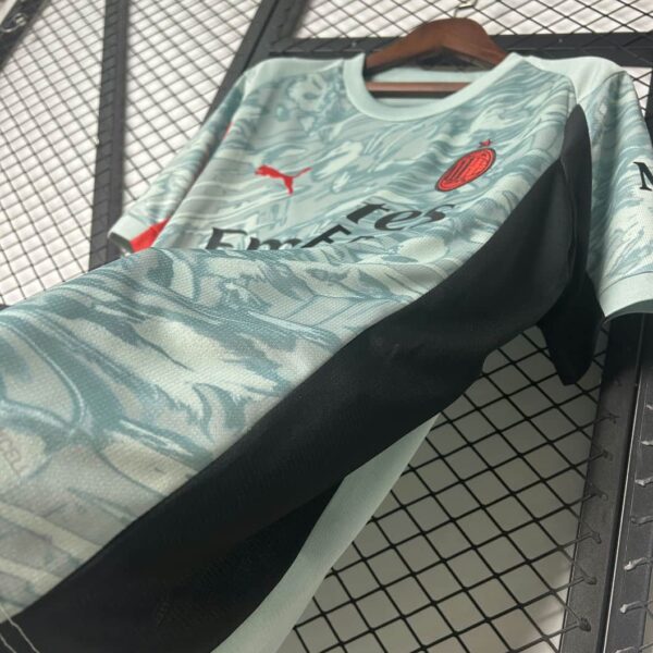 AC Milan 2025-26 Goalkeeper Jersey Fan Version - Image 5