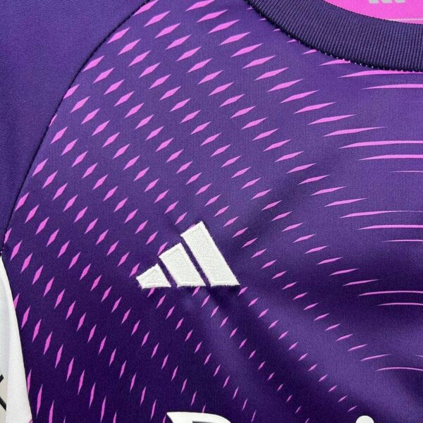 Real Madrid 2025-26 Purple Goalkeeper Kids Kit - Image 6
