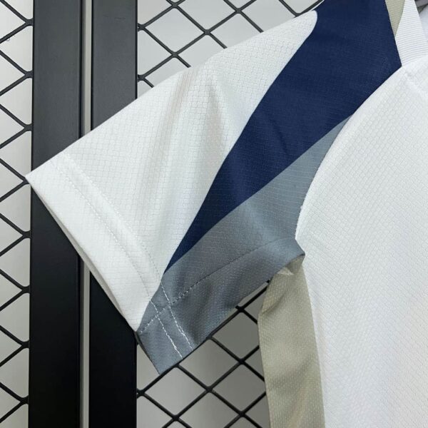 Tottenham 2025-26 Home Kids Kit - Image 6