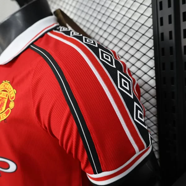 Manchester United 1998-99 Home Retro Jersey Player Version - Image 6