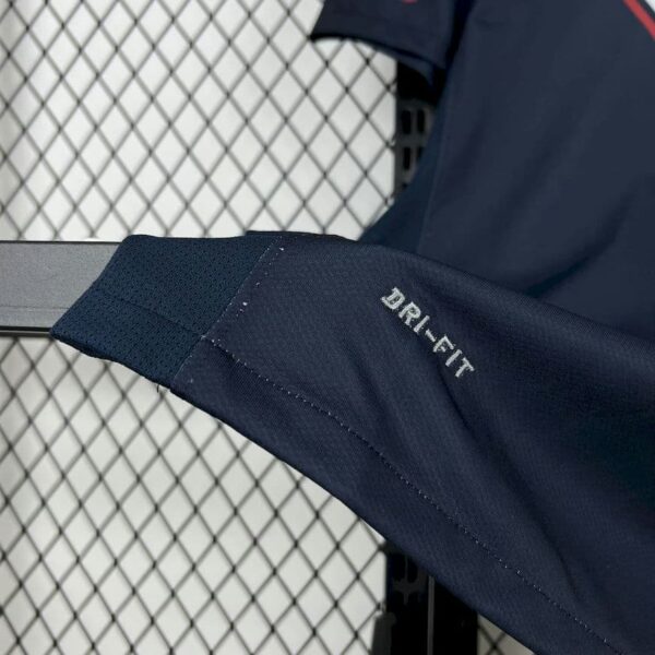 USA 2010-11 Away Retro Jersey - Image 7