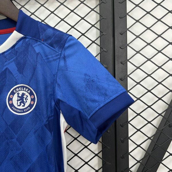 Chelsea 2025-26 Home Kids Kit - Image 7