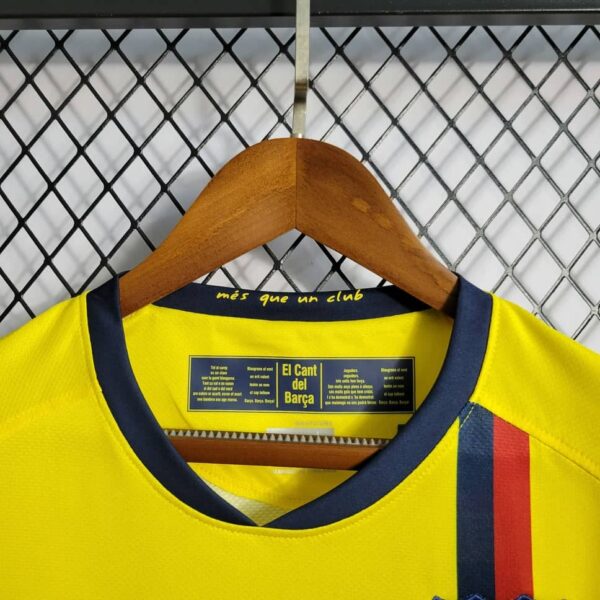 Barcelona 2008-09 Away Retro Jersey - Image 7