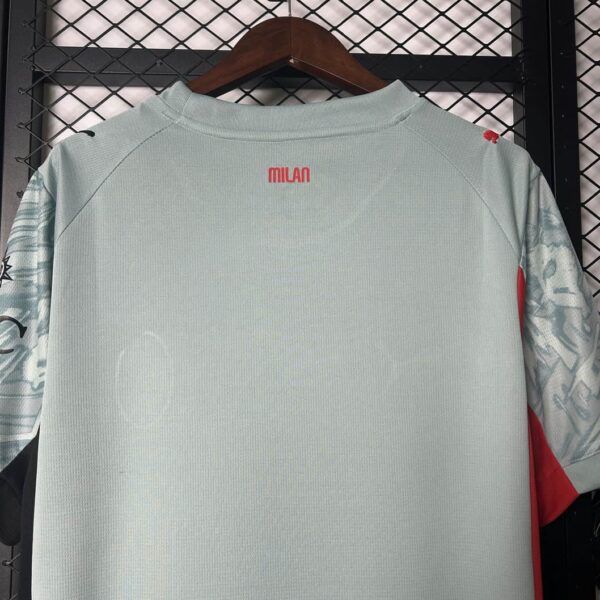 AC Milan 2025-26 Goalkeeper Jersey Fan Version - Image 8