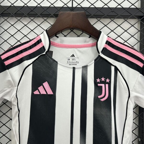 Juventus 2025-26 Home Kids Kit - Image 8
