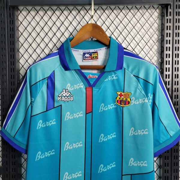 Barcelona 1995-97 Away Retro Jersey - Image 8