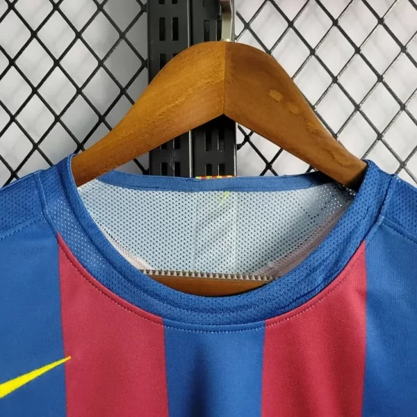 Barcelona 2006 Home Retro Jersey - Image 8