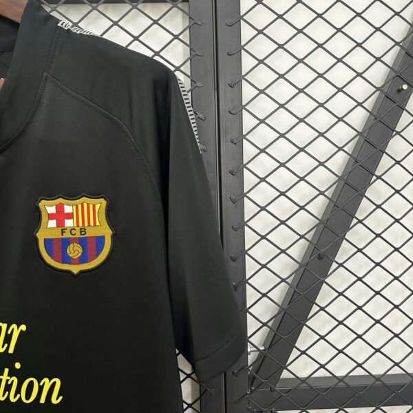 Barcelona 2011-12 Away Retro Jersey - Image 8