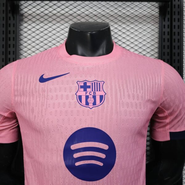 Barcelona 2025-26 Pink Jersey Player Version - Image 8