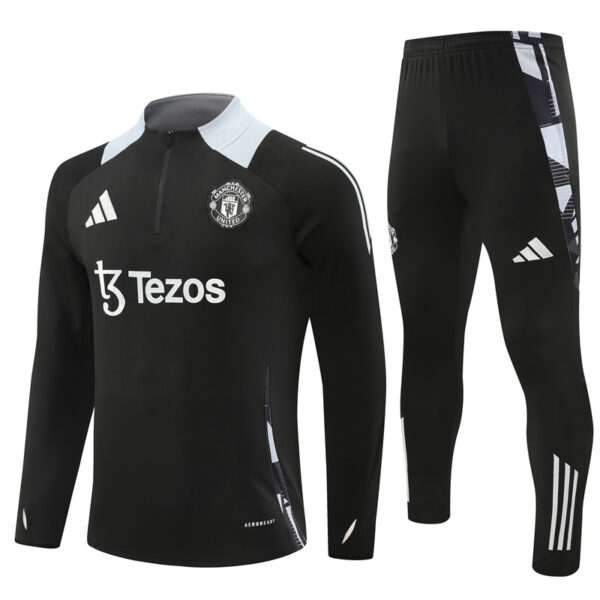 Manchester United 2024-25 Black Half Zip Long Sleeve Training Kit